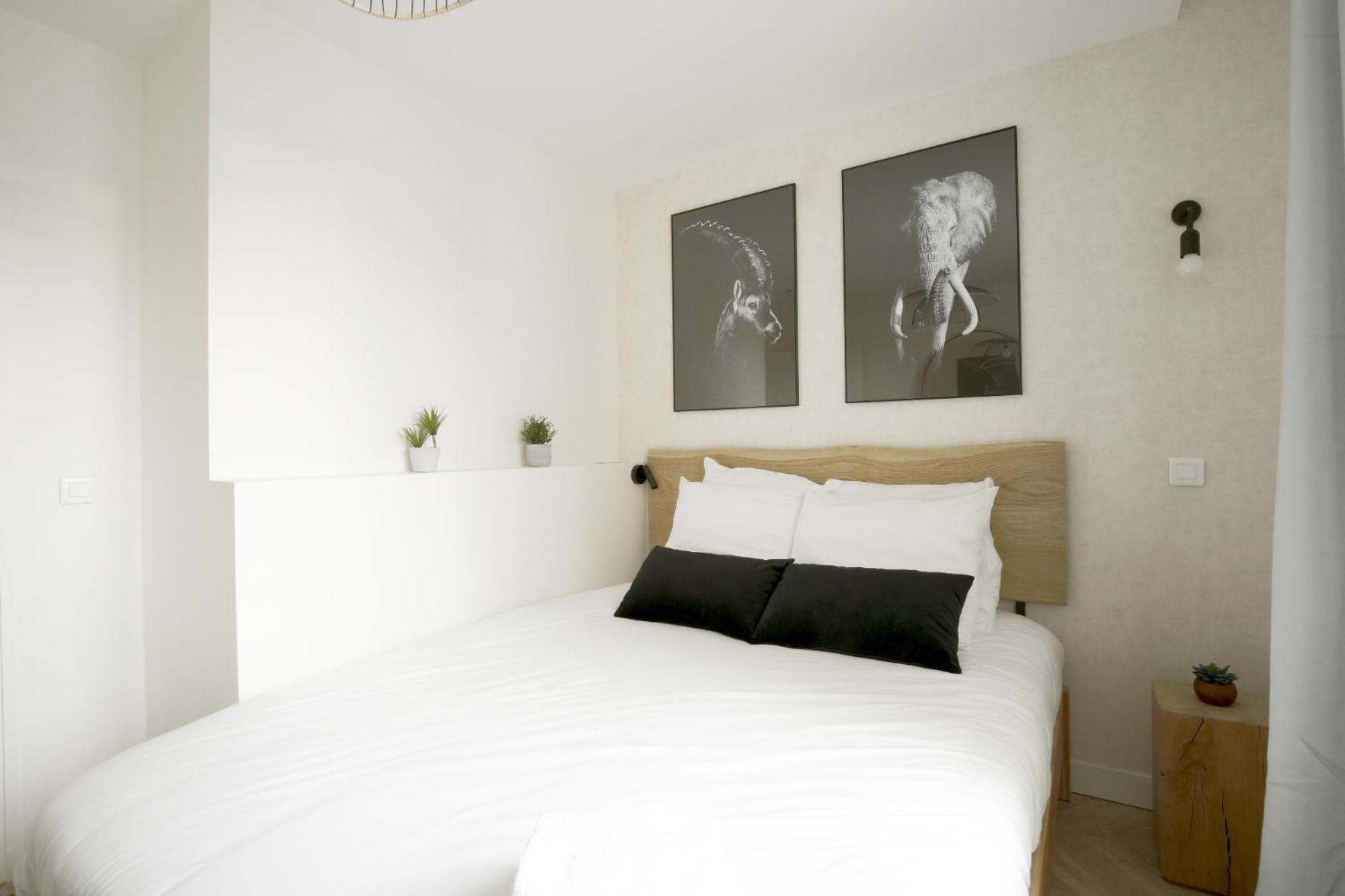 Apartment Relish Baguette In Light-filled Duplex Paris